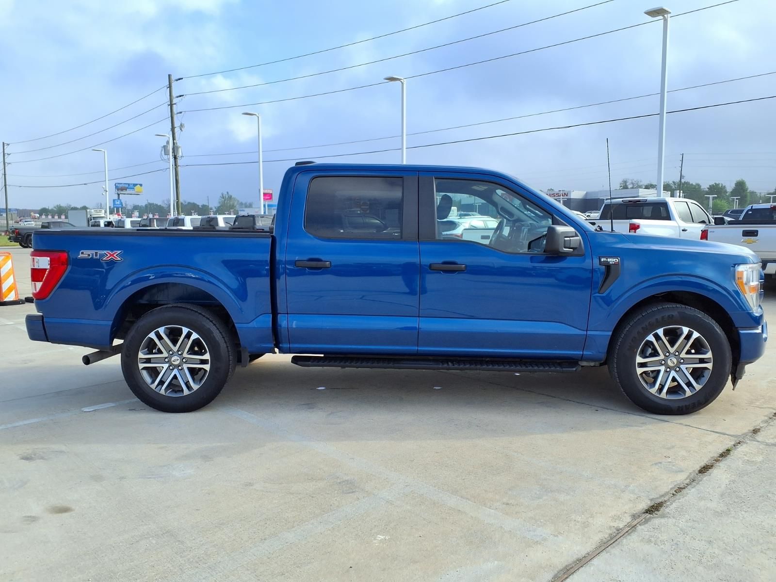 2022 Ford F-150 XL - 4