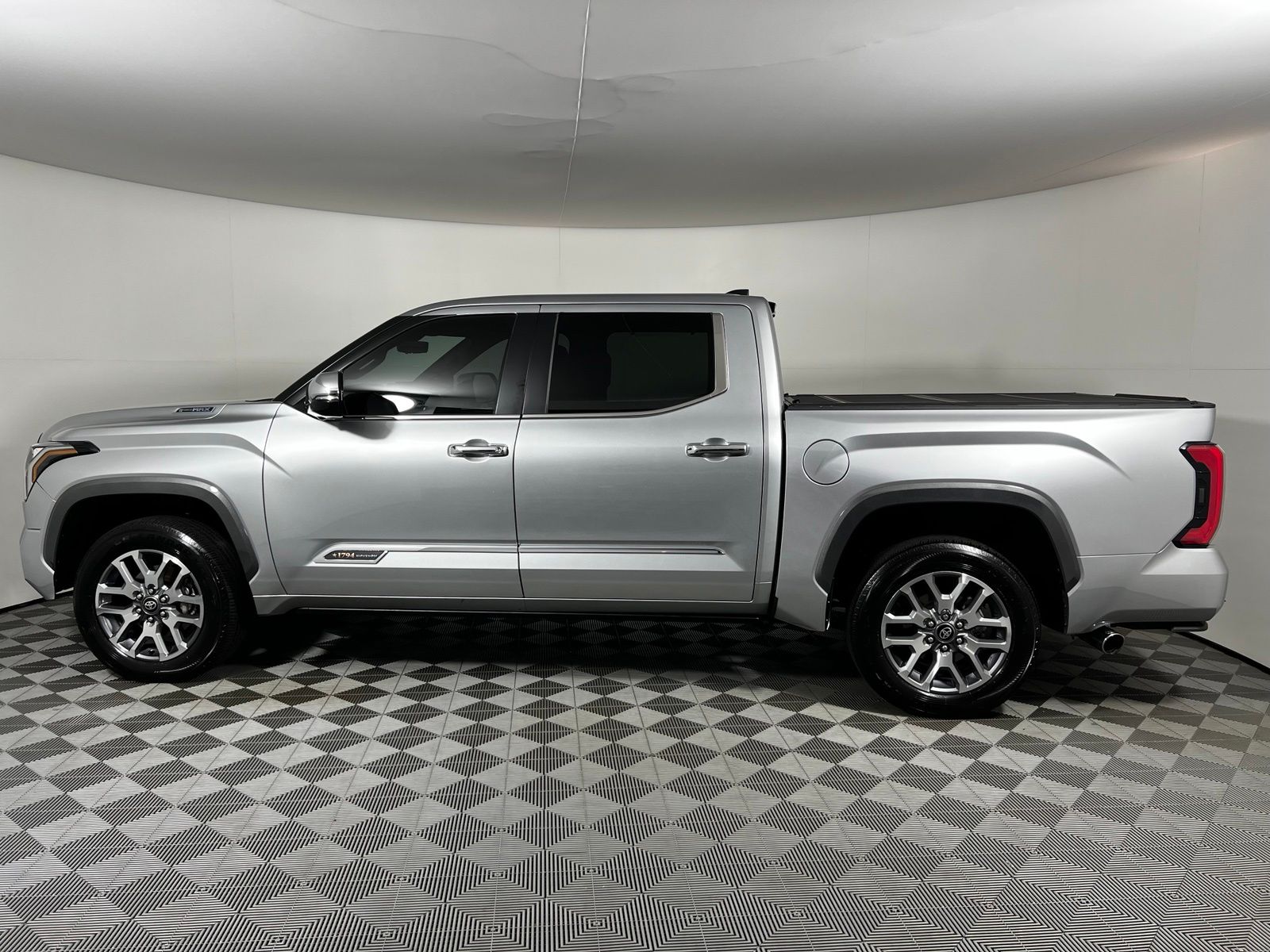 Thumbnail: 2026 Toyota Tundra - 8