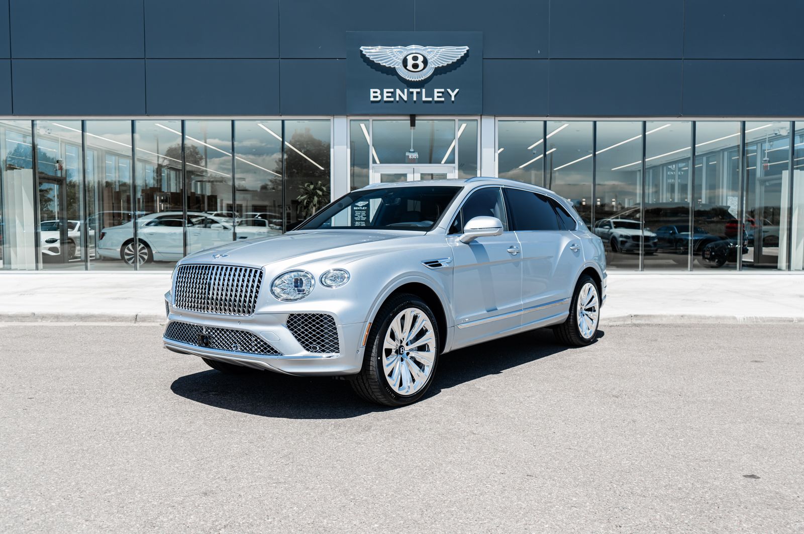 2026 Bentley Bentayga EWB Azure's photo