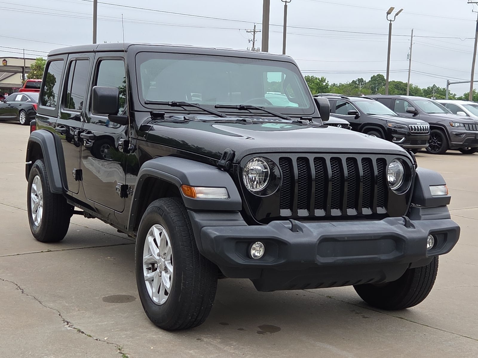 Black Clearcoat 2023 Jeep Wrangler Sport S 4-Door 4WD SUV / Crossover Four-Wheel Drive 8-Speed Automatic
