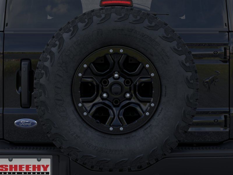 New 2026 Gray Ford Badlands image 24