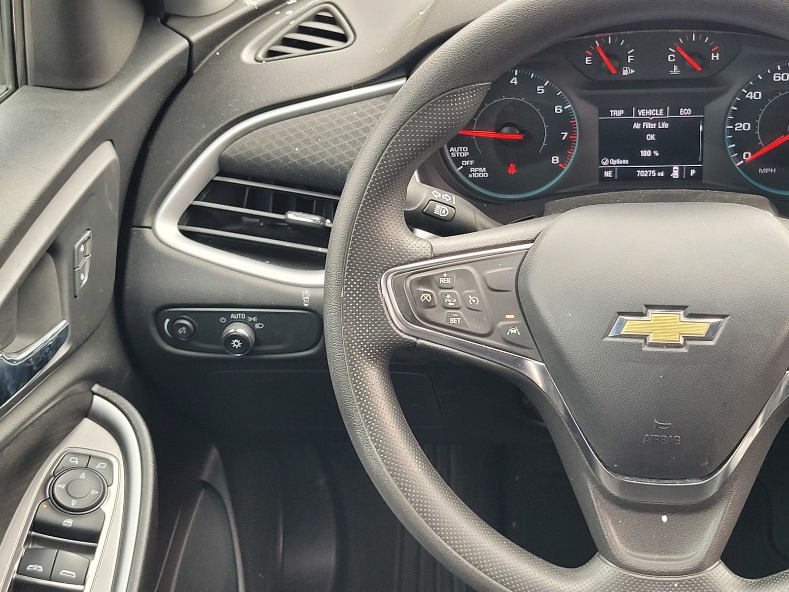 2023 Chevrolet Malibu 1LT - Photo 14