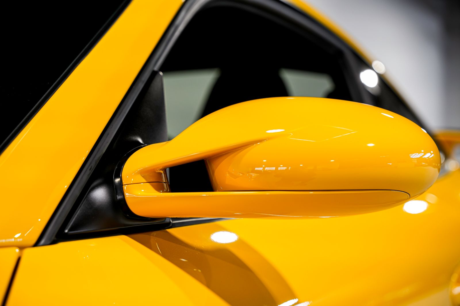 2008 Porsche 911 GT2 — photo 24