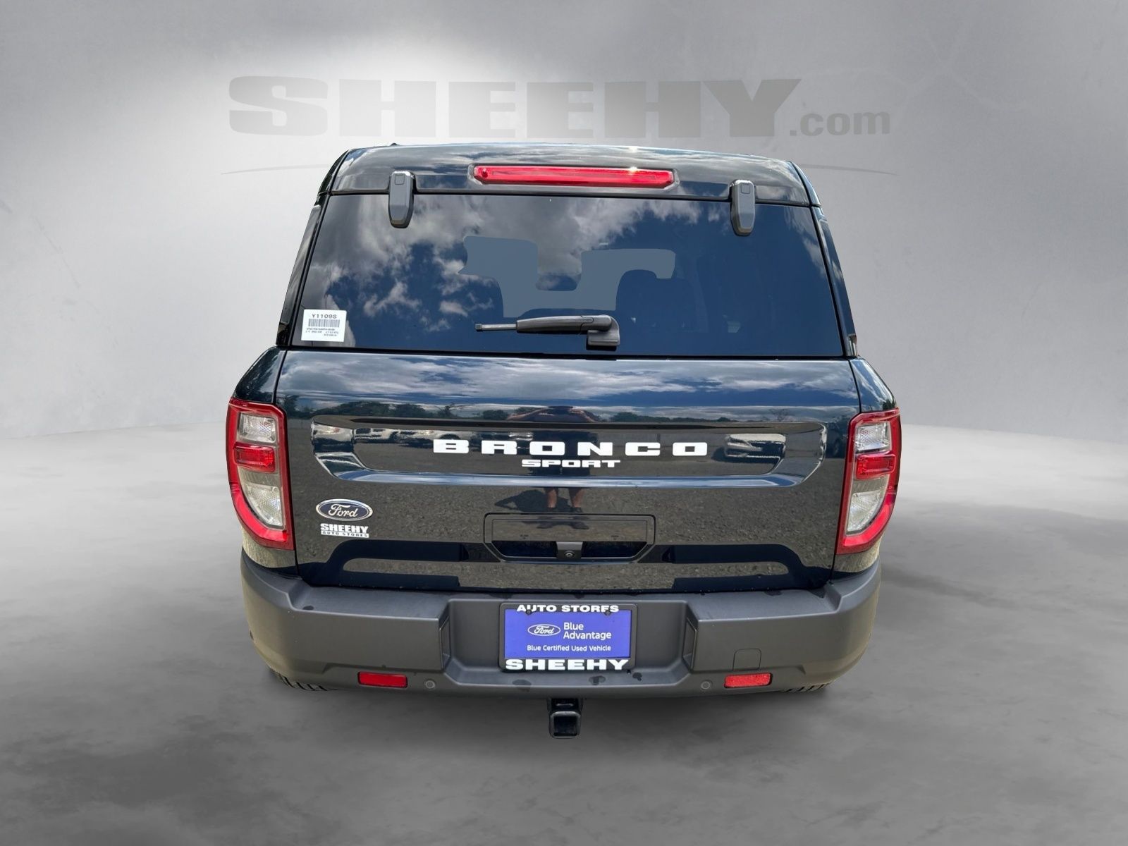 Certified Used 2021 Alto Blue Metallic Tinted Clearcoat Ford Outer Banks image 13