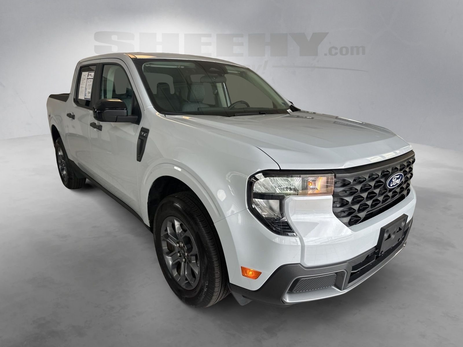 Certified Used 2025 Space White Metallic Ford XLT image 16