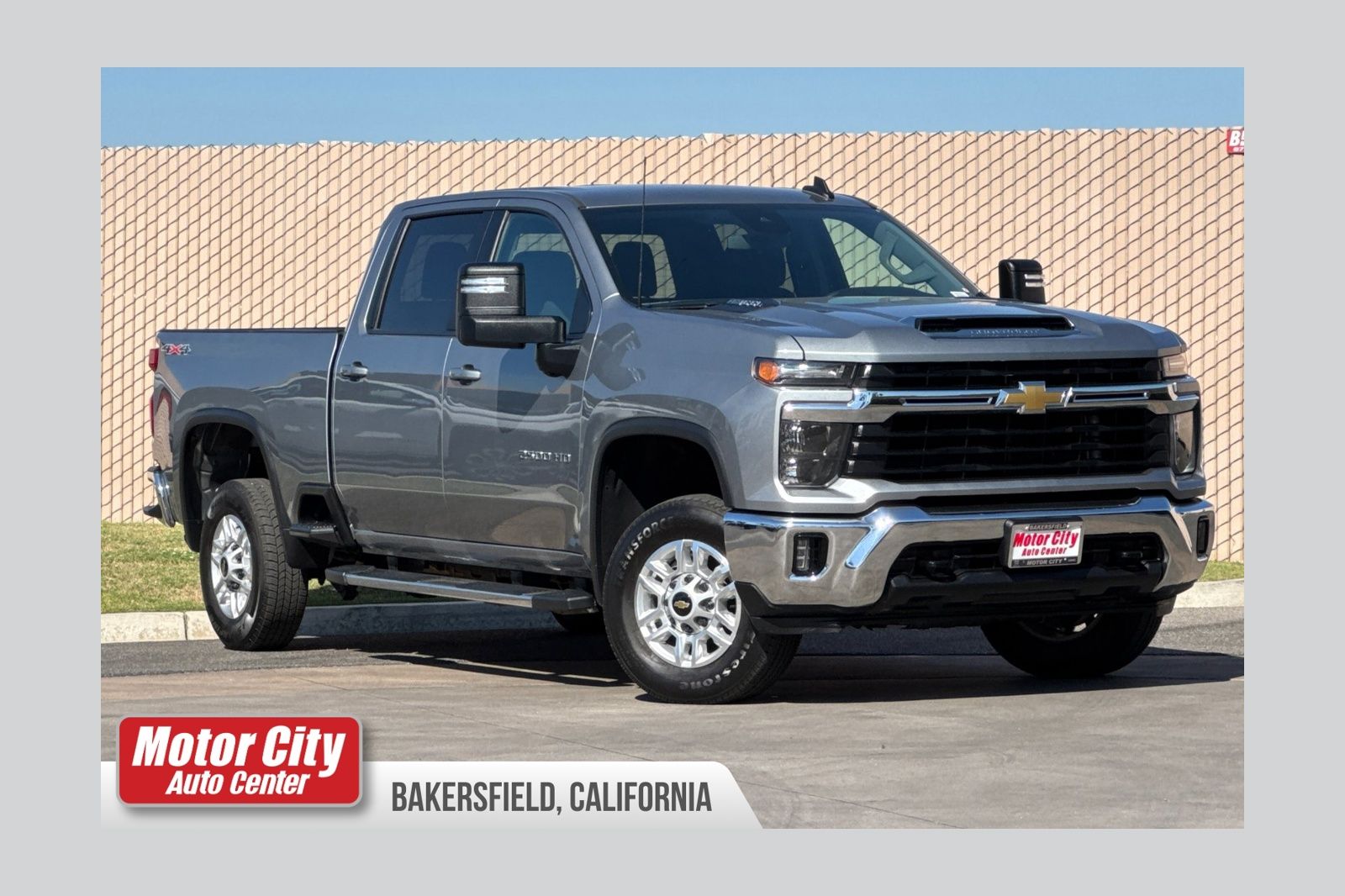 Sterling Gray Metallic 2025 Chevrolet Silverado 2500HD Pickup Truck Four-Wheel Drive Automatic