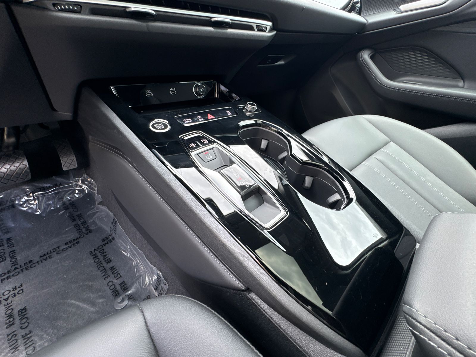Used 2025 Black Audi 2.0T Premium image 30