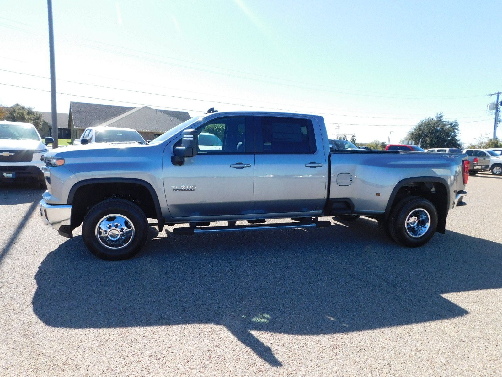 2025 Chevrolet Silverado 3500HD LT 23