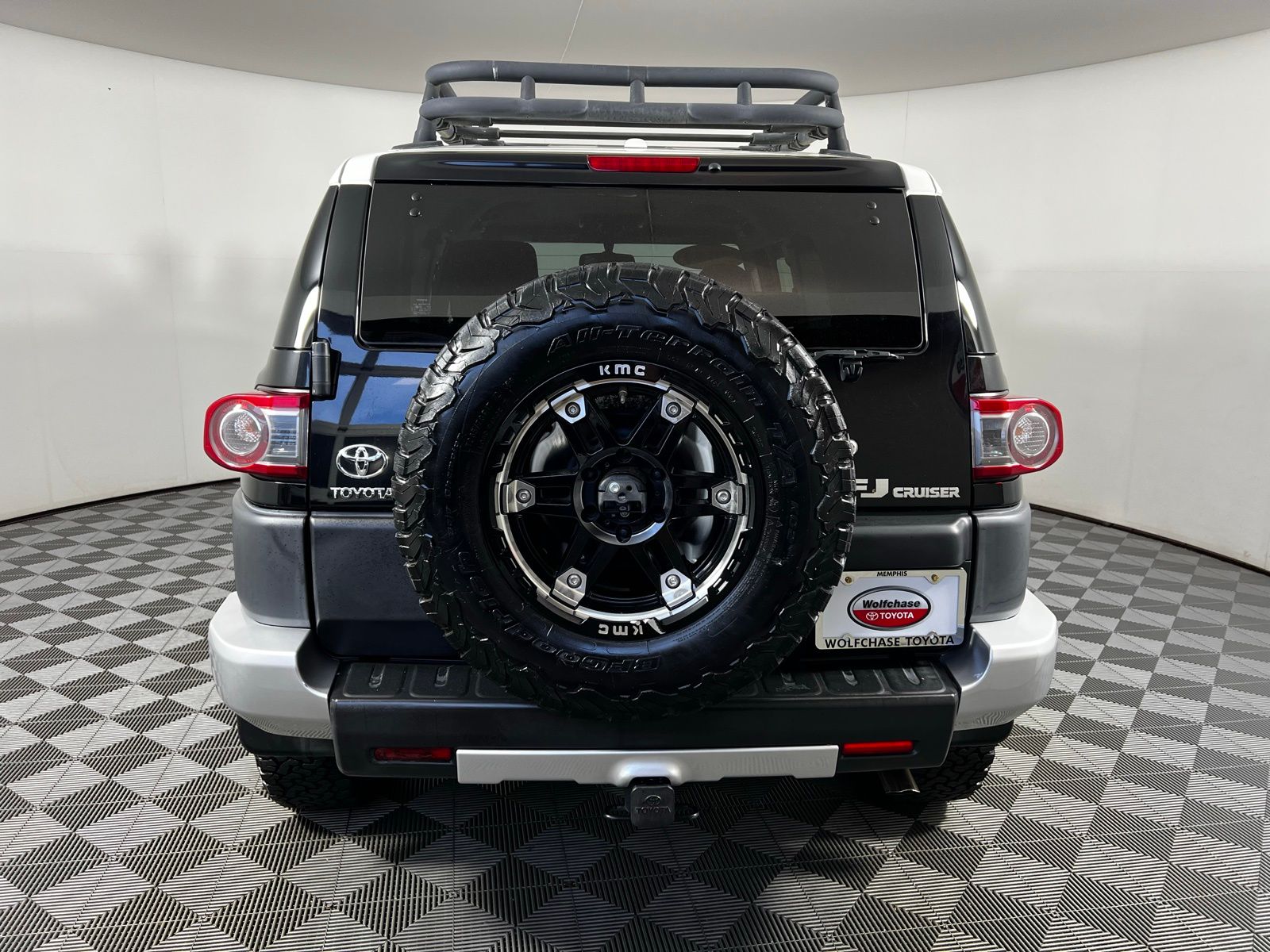 2014 Toyota FJ Cruiser Base 6