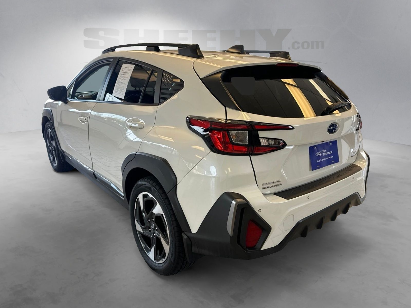 Used 2024 Crystal White Pearl Subaru Limited image 15