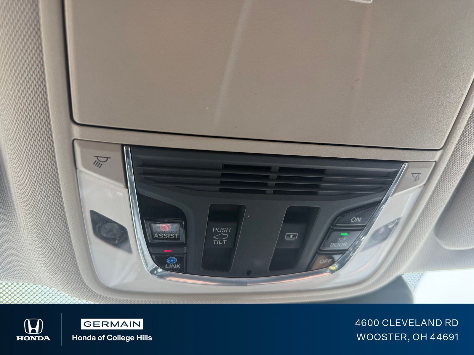 Used 2020 Gray Acura Technology Package image 25