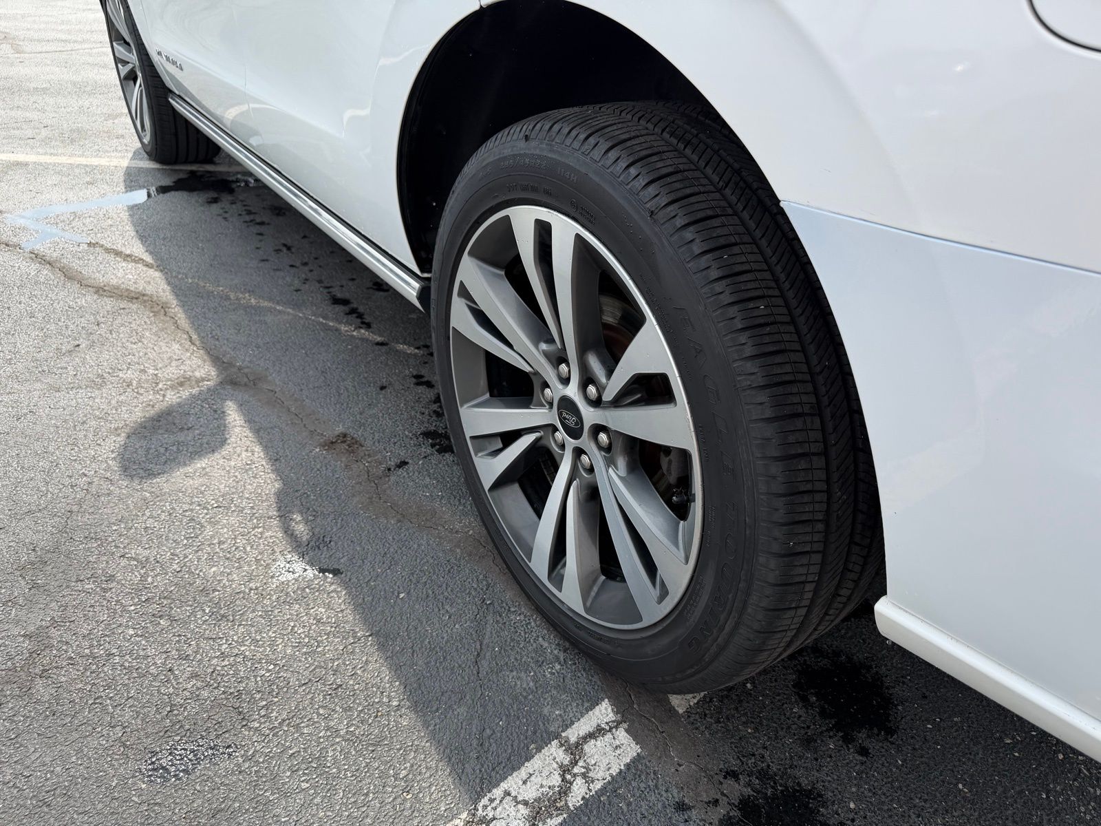 2020 Ford Expedition image 10