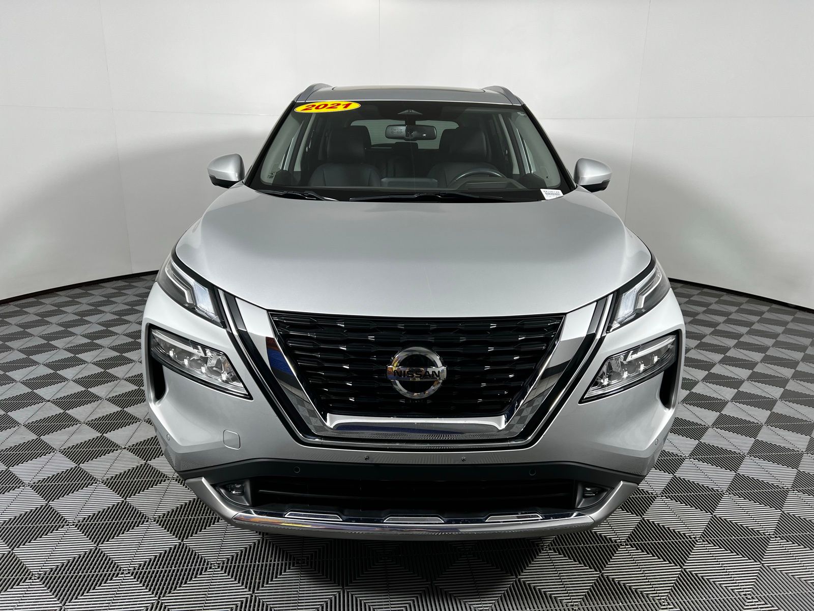 Thumbnail: 2021 Nissan Rogue - 2