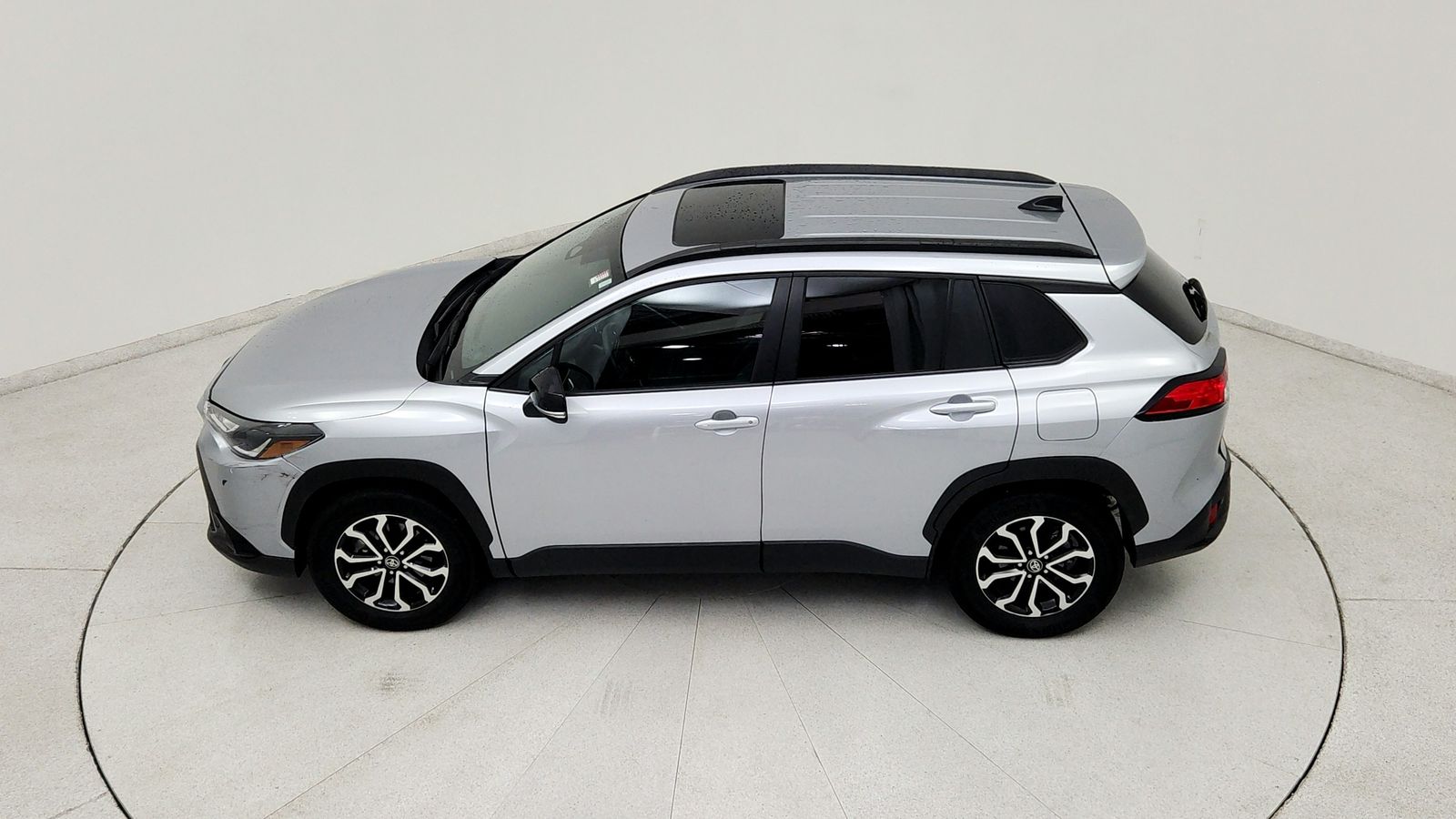 Used 2025 Silver Toyota Hybrid SE image 17