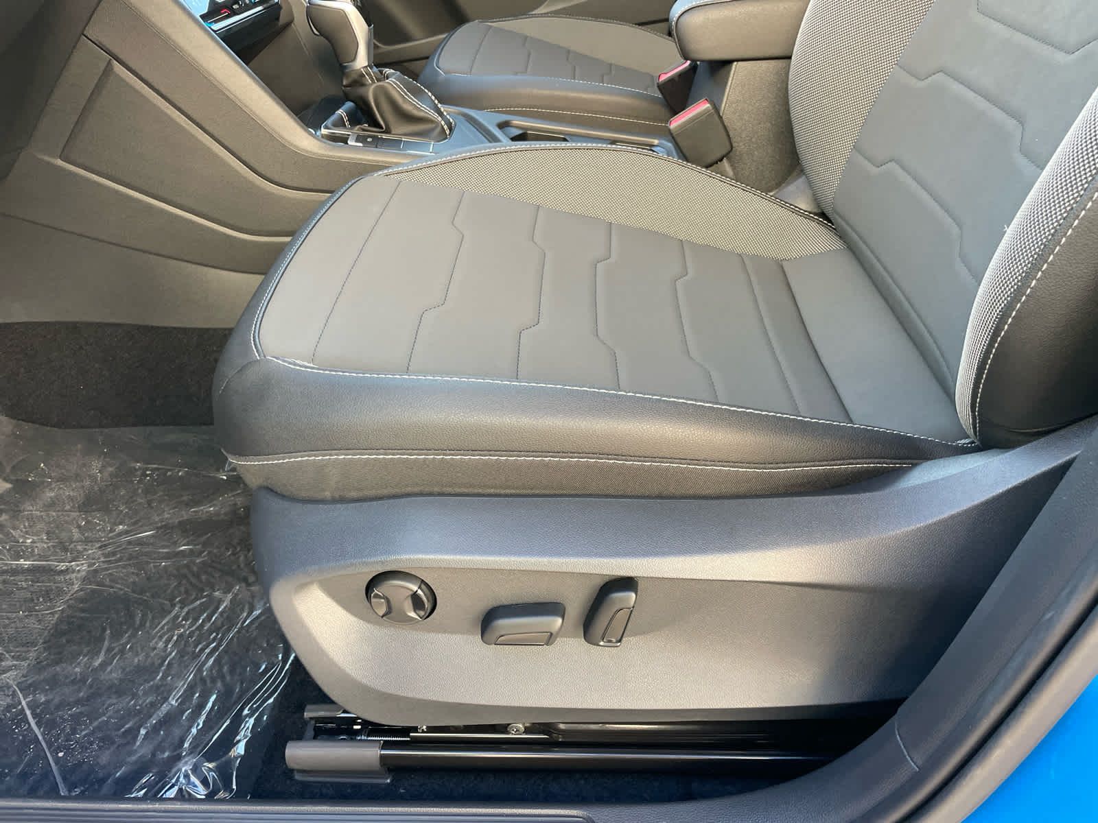 new 2026 Volkswagen Taos car, priced at $32,946