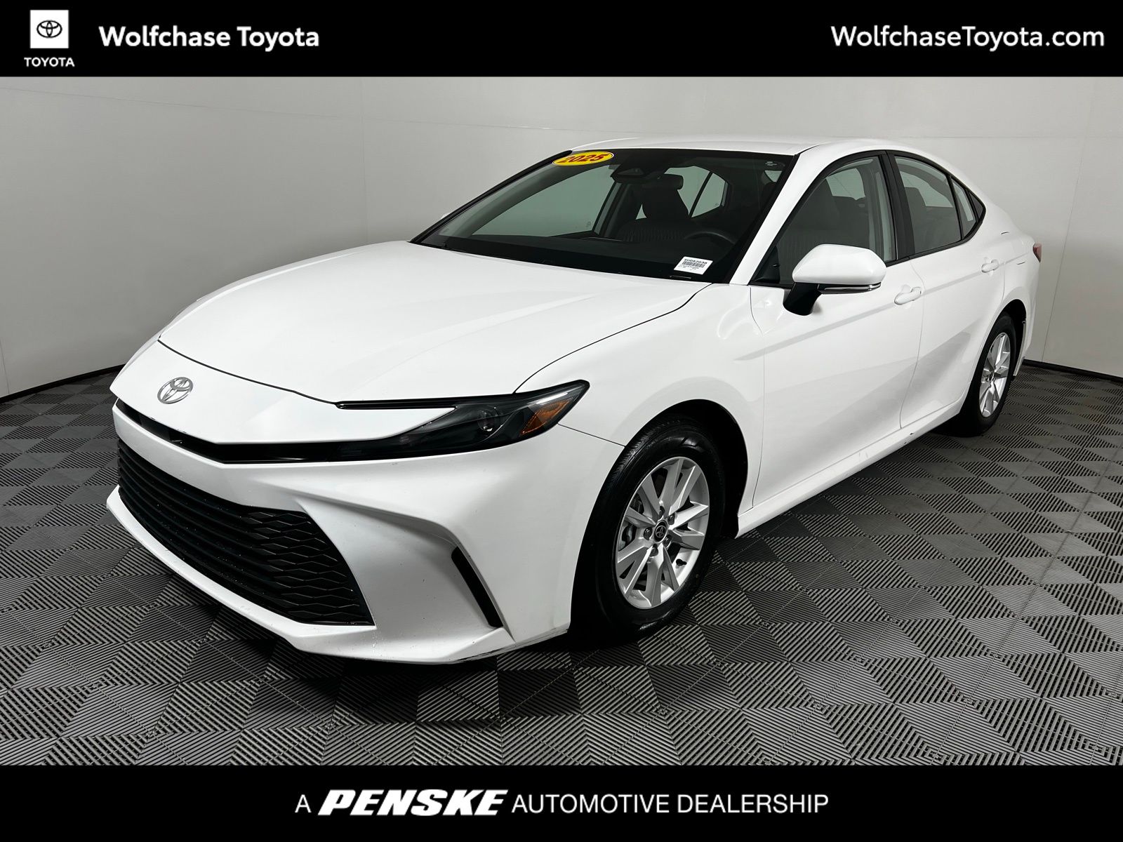 Thumbnail: 2025 Toyota Camry - 1
