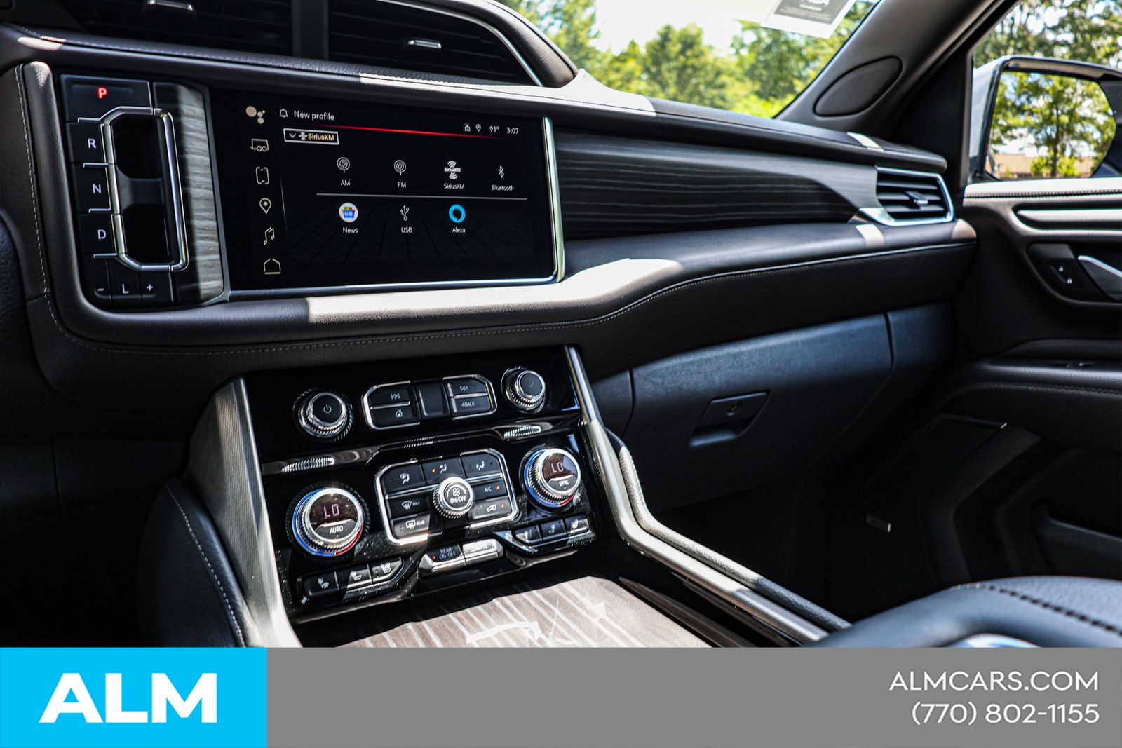 Used 2023 Silver GMC Denali image 30