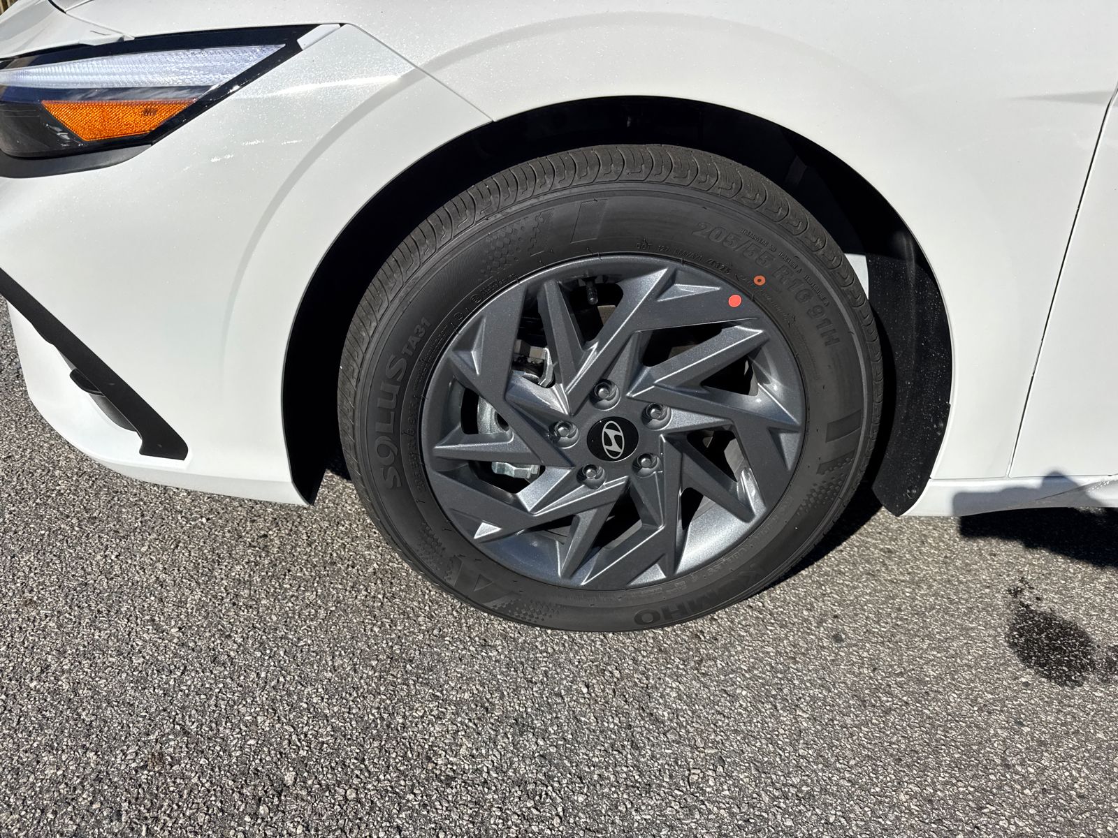 New 2026 White Hyundai Blue image 12