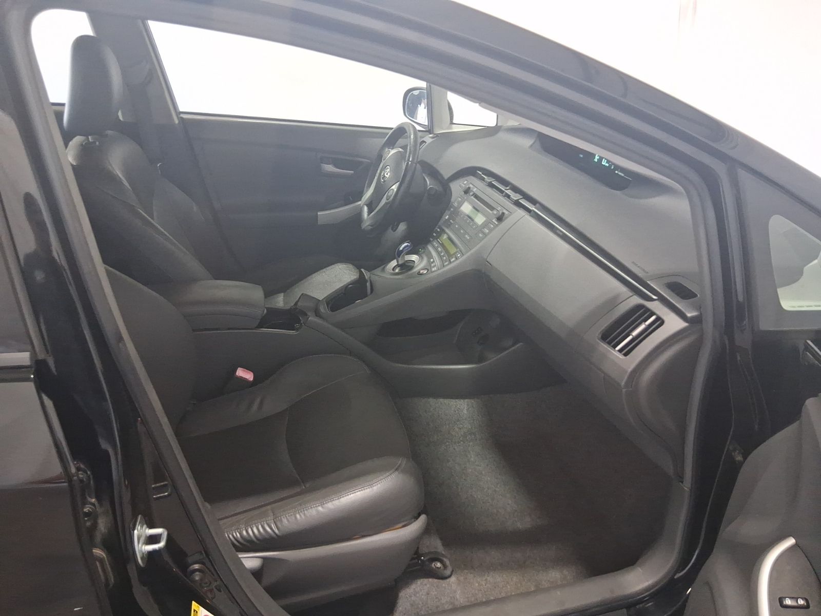 Used Car 2011 Toyota Prius  For Sale Under $10,000 In Austin, Texas