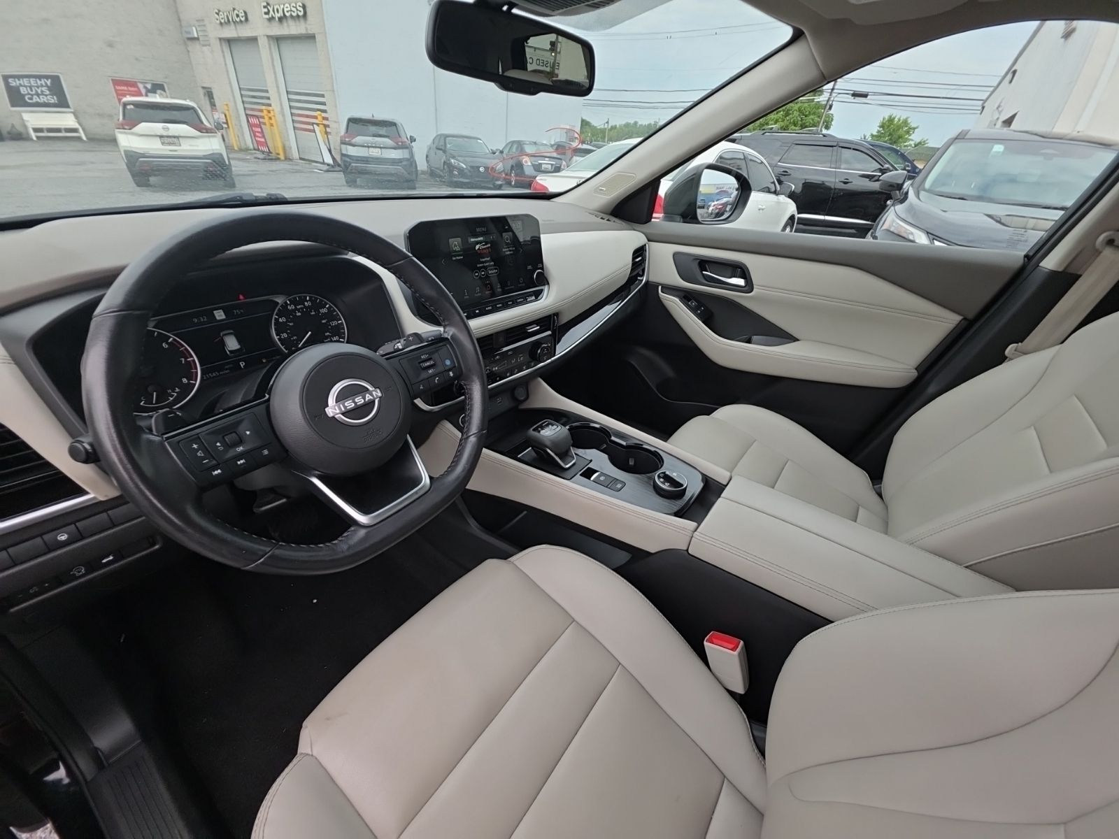 Used 2023 Black Nissan SL image 27