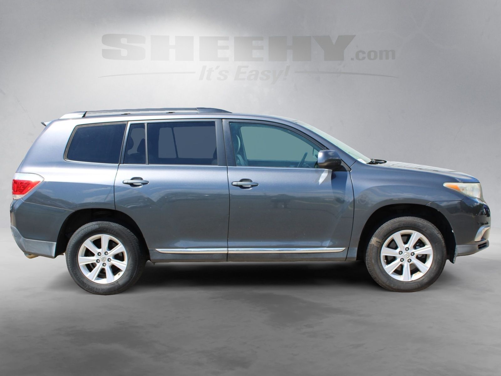 Used 2011 Gray Toyota SE image 6