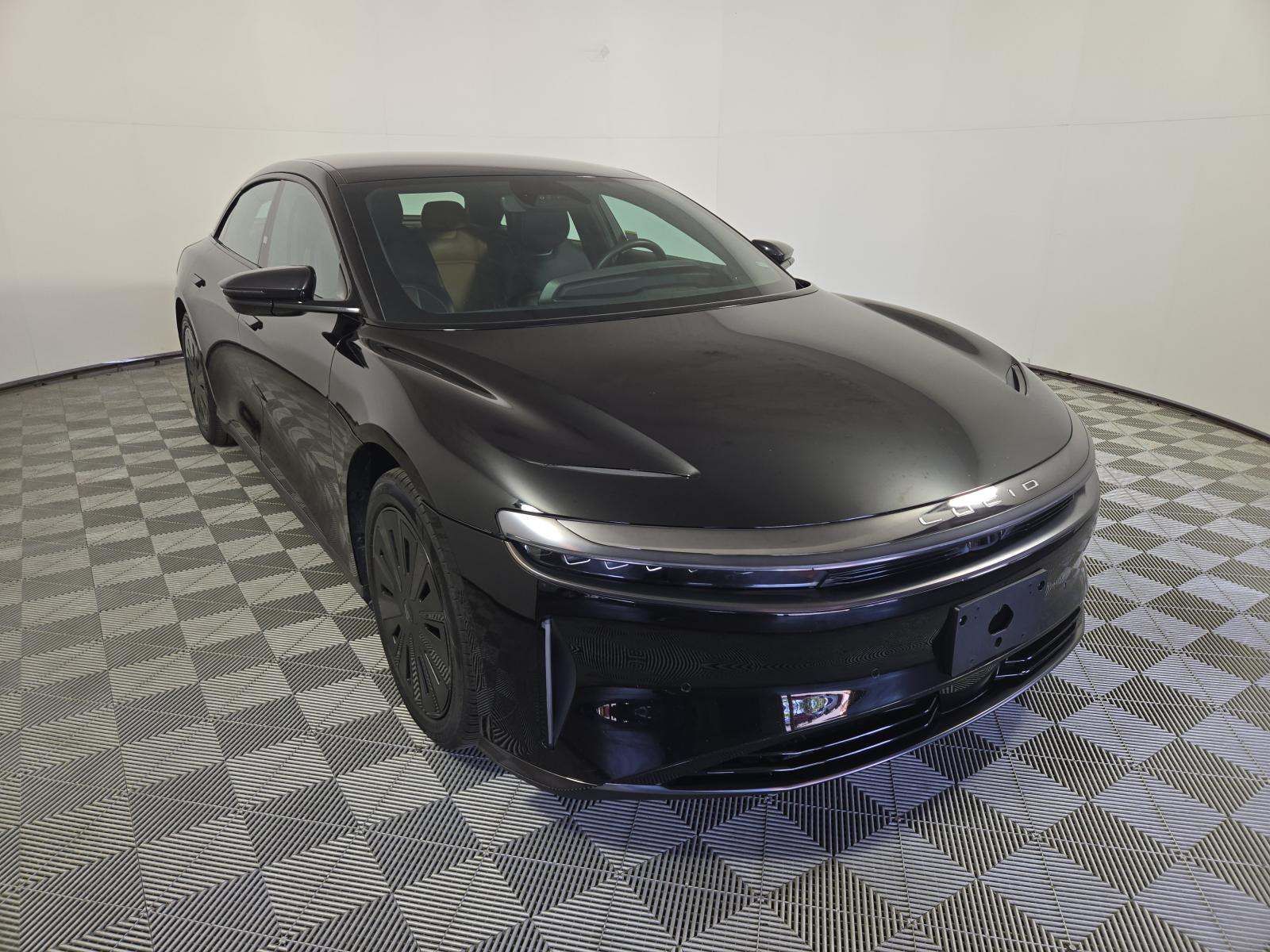 2025 Lucid Air Touring's photo