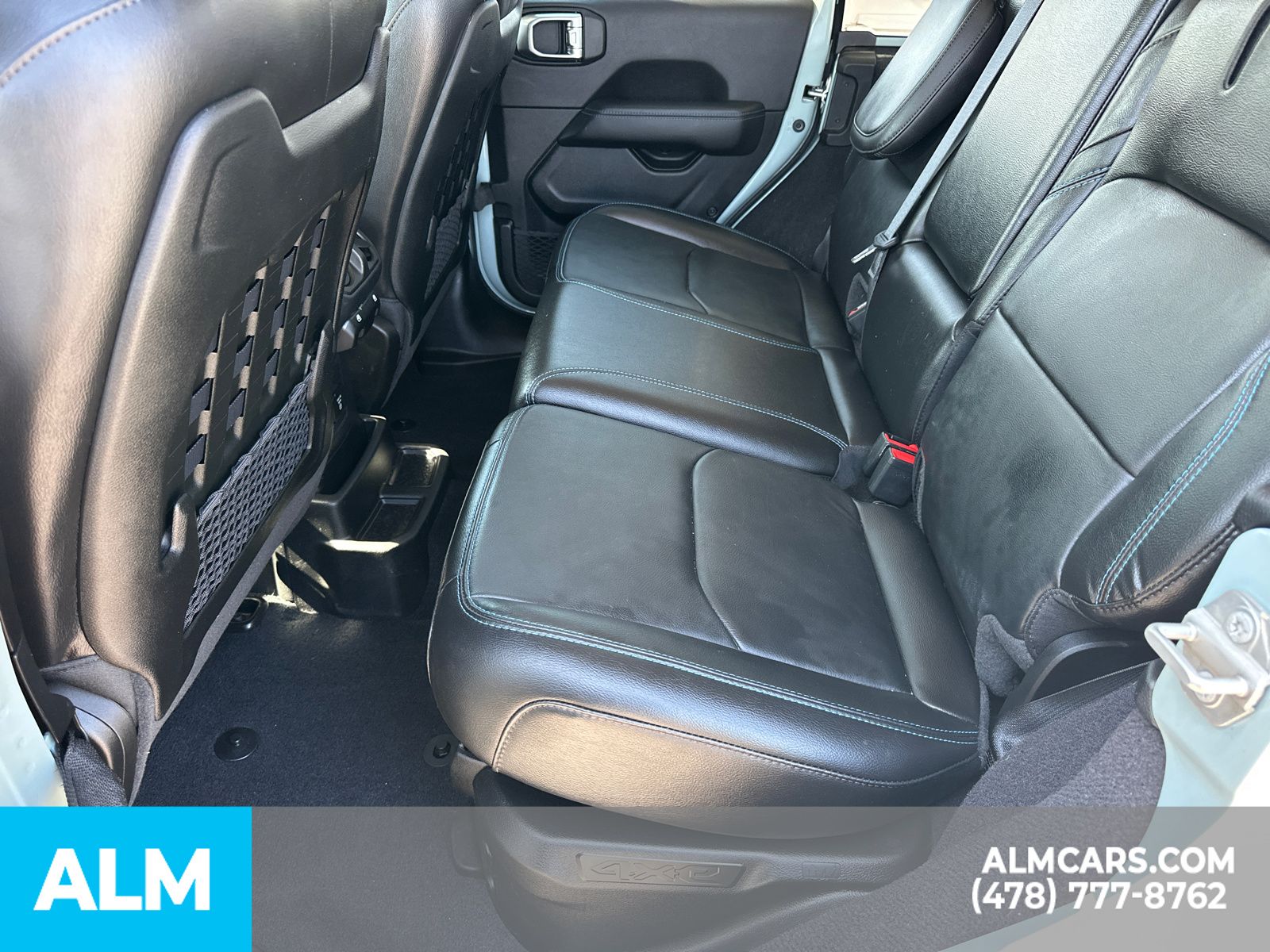 Used 2023 Gray Jeep Rubicon 4xe image 23