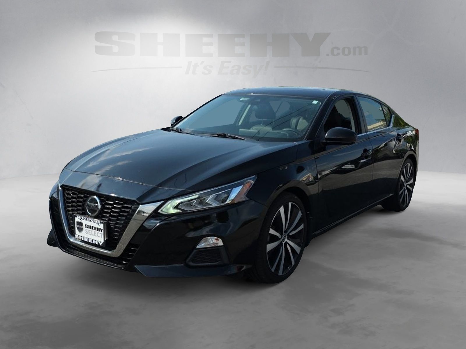Used 2020 Black Nissan 2.5 SR image 16