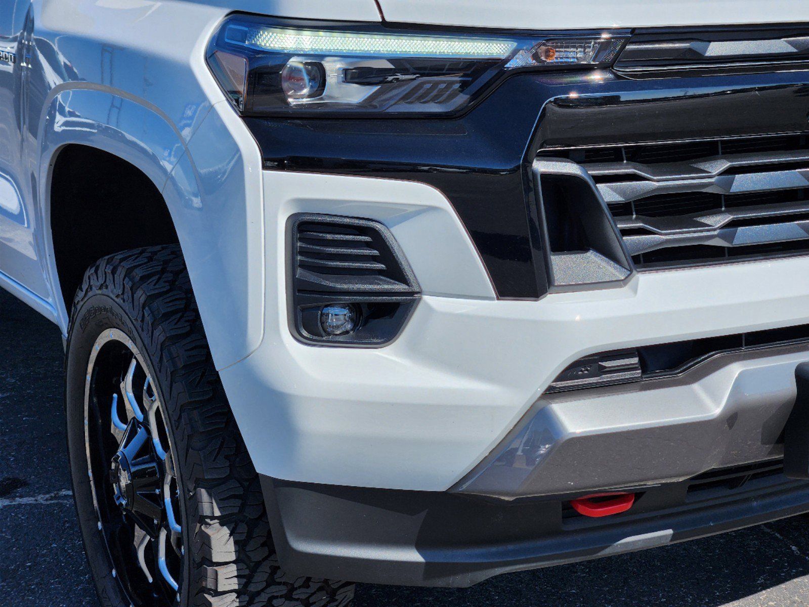 2023 Chevrolet Colorado Z71 9