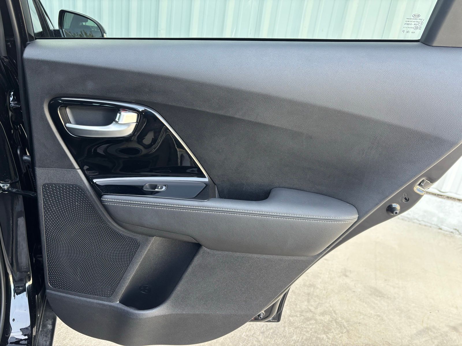 Used Car 2018 Kia Niro  Touring For Sale Under $20,000 In Austin, Texas