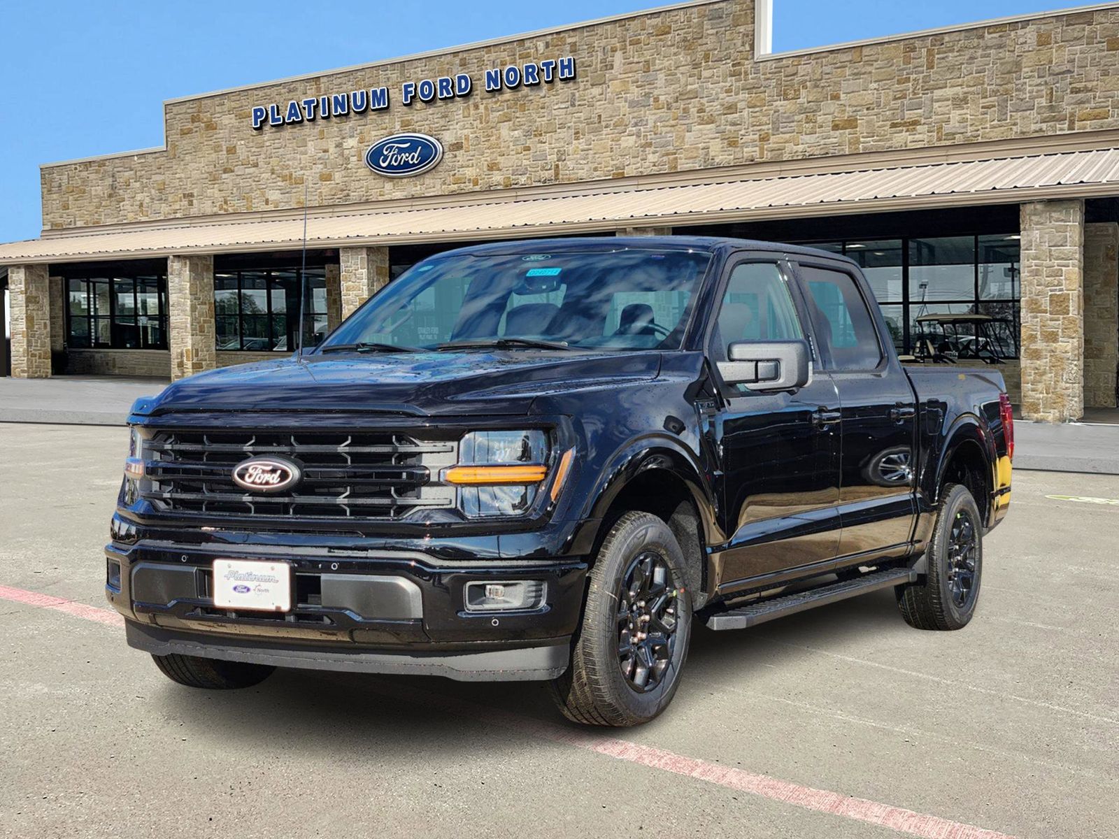 2024 Ford F-150 XLT 2