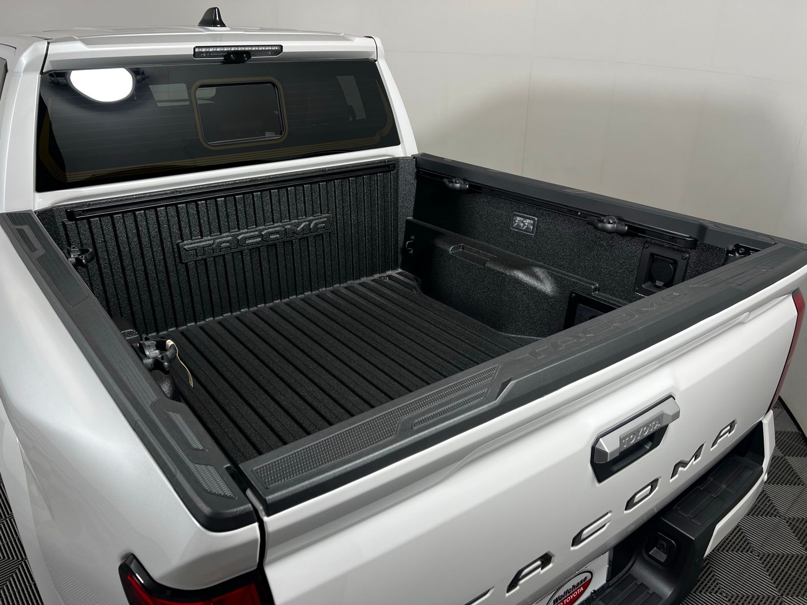 Thumbnail: 2025 Toyota Tacoma - 25