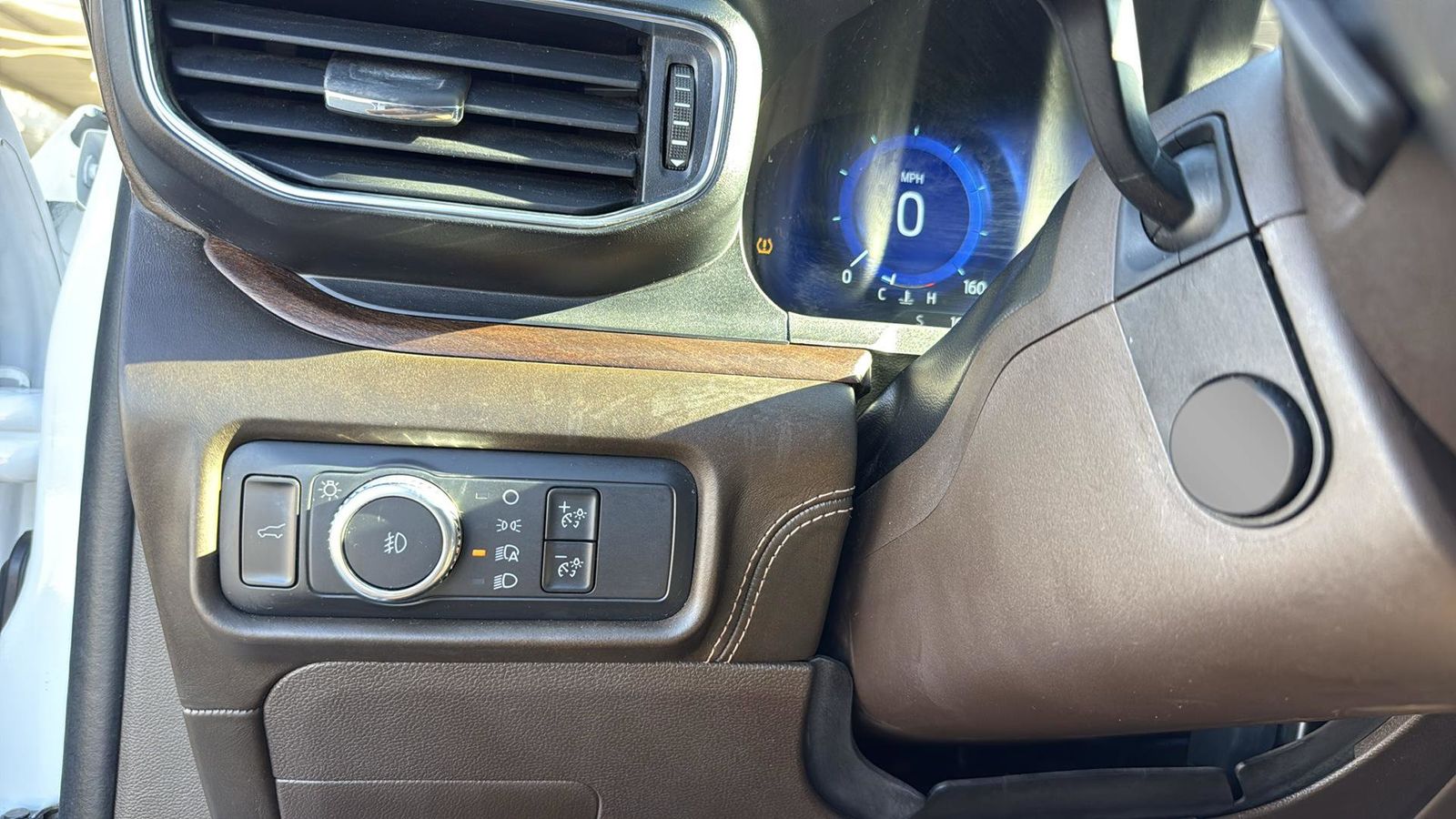 Used Car 2021 Ford Explorer  King Ranch For Sale Under $30,000 In Austin, Texas