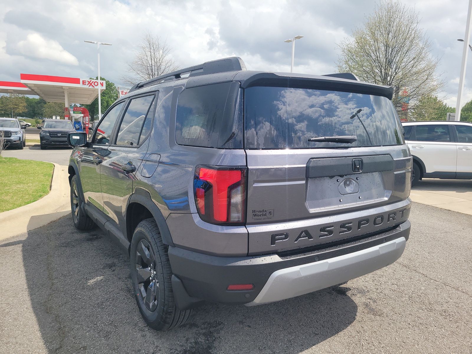 View vehicle photo 5