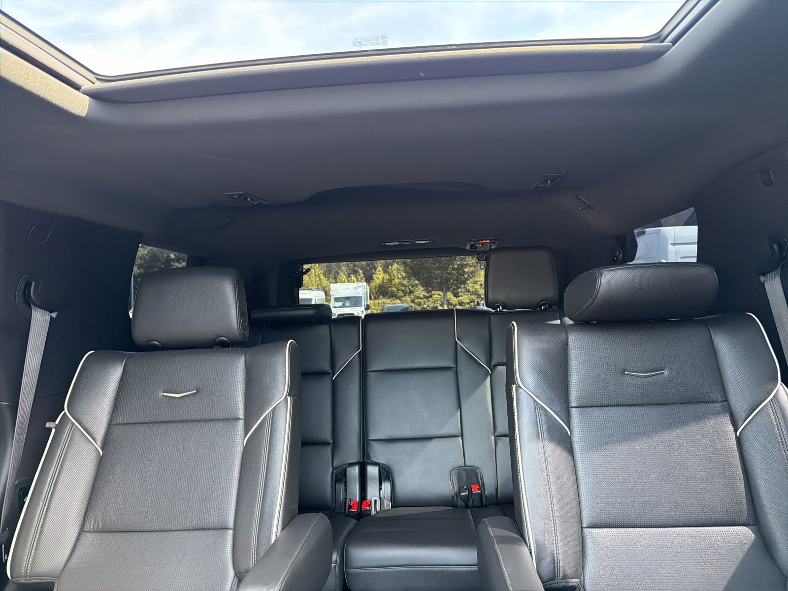 Used 2021 Shadow Cadillac Sport image 32