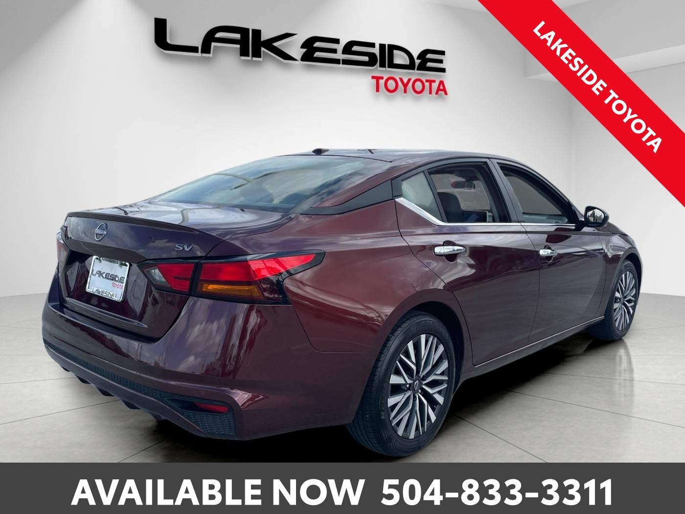 View vehicle photo 6