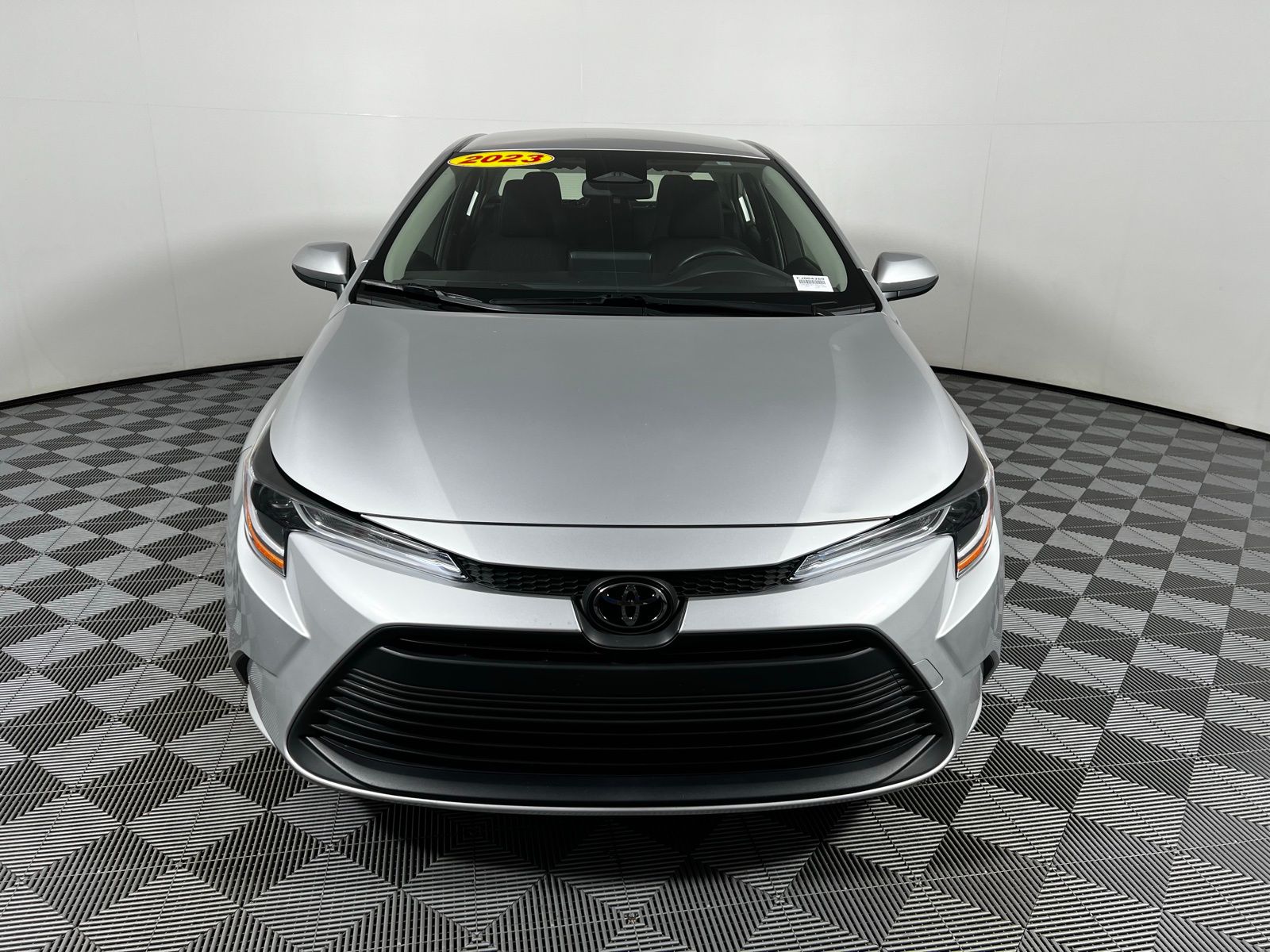 2023 Toyota Corolla LE 2