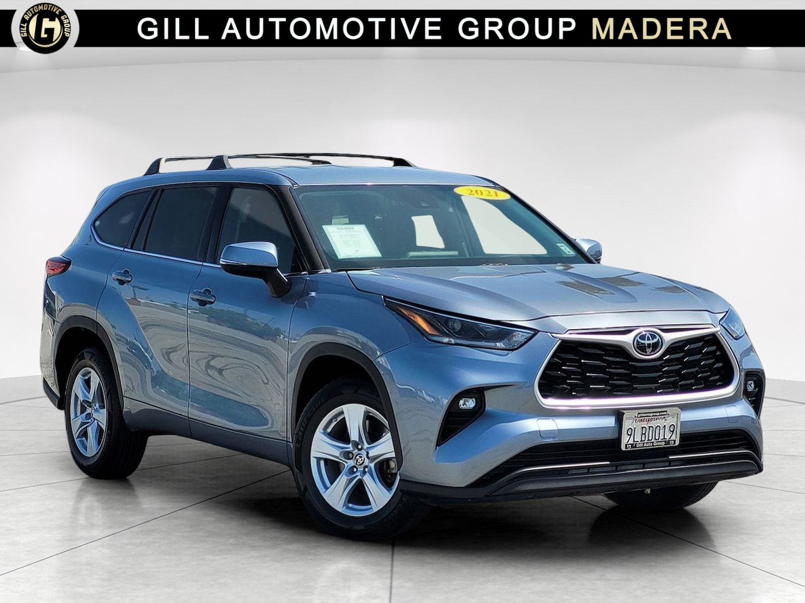 2021 Toyota Highlander LE