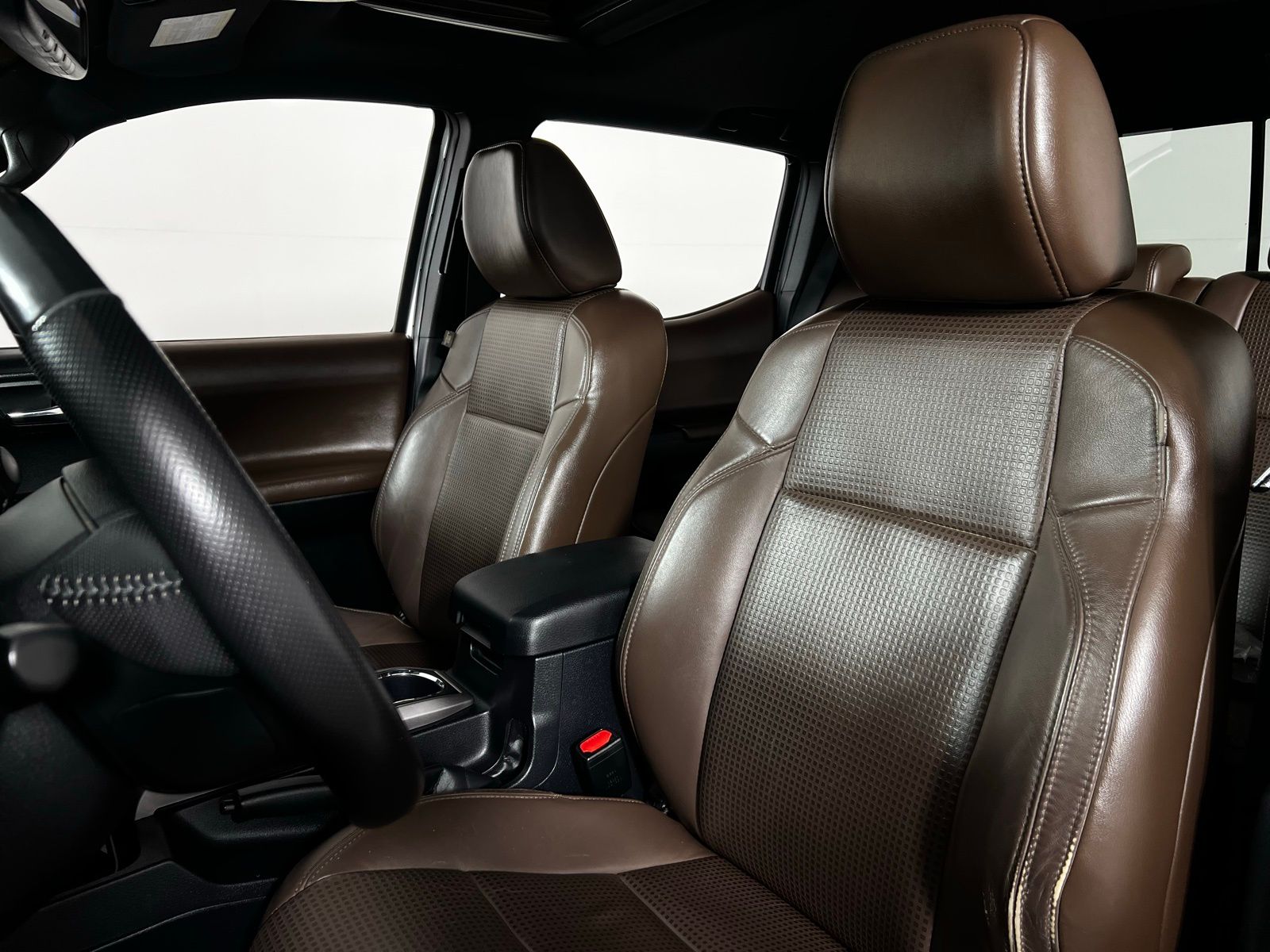 2017 Toyota Tacoma Limited 13