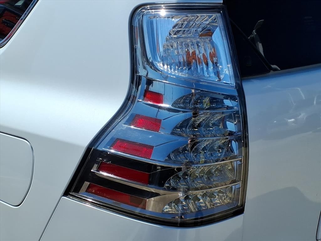 2019 Lexus GX 460 Luxury White at Westside Lexus