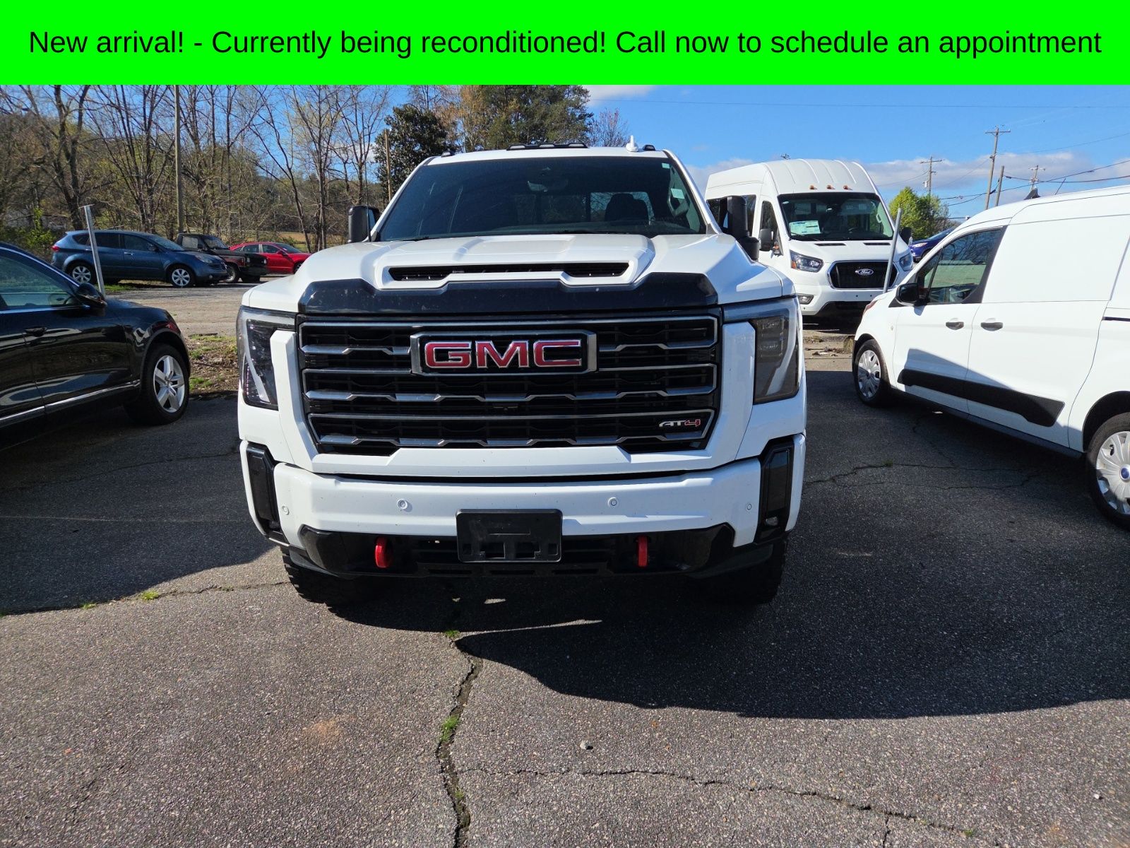 2025 GMC Sierra 2500HD AT4 Crew Cab 4WD