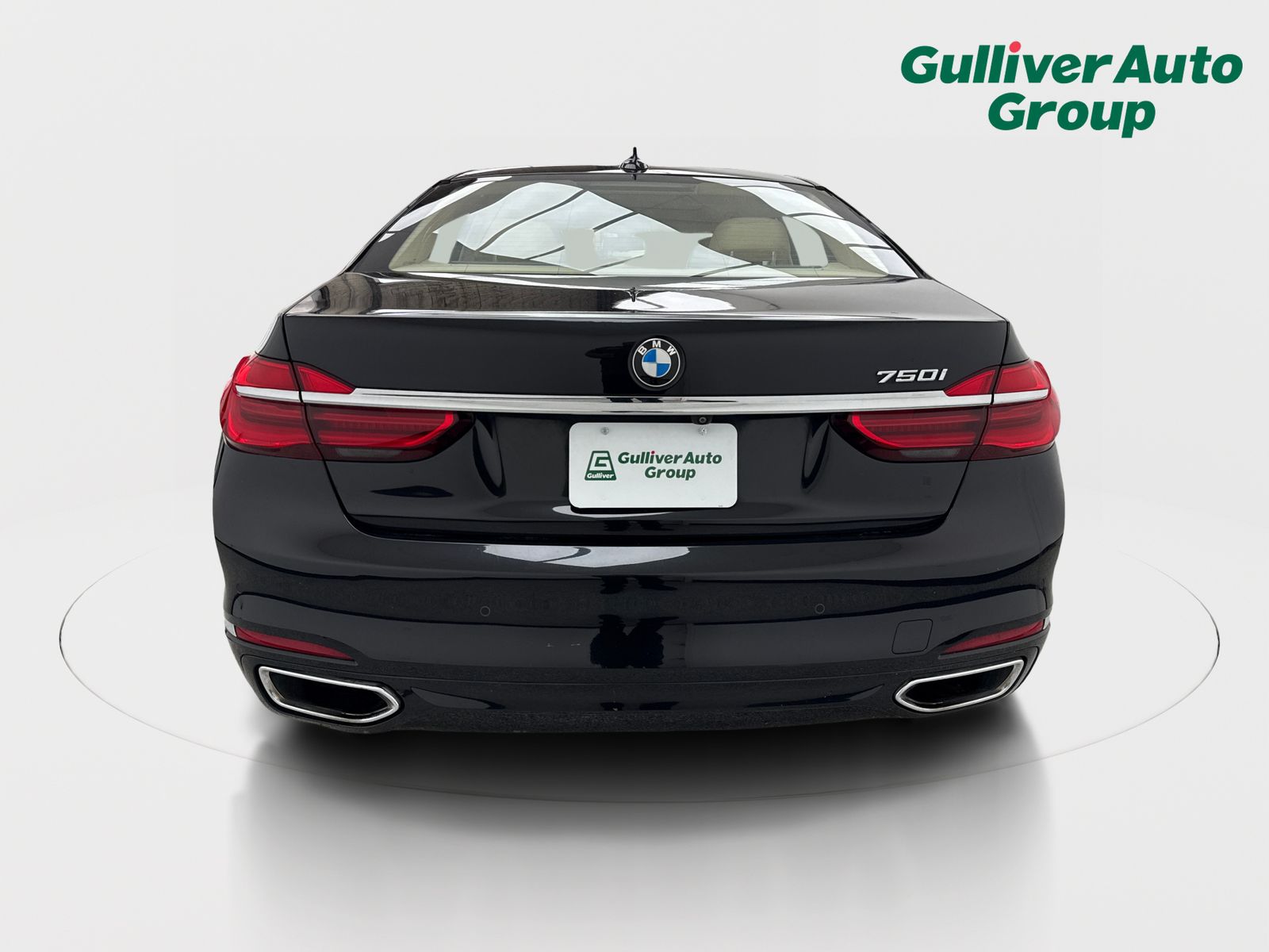 View vehicle photo 7