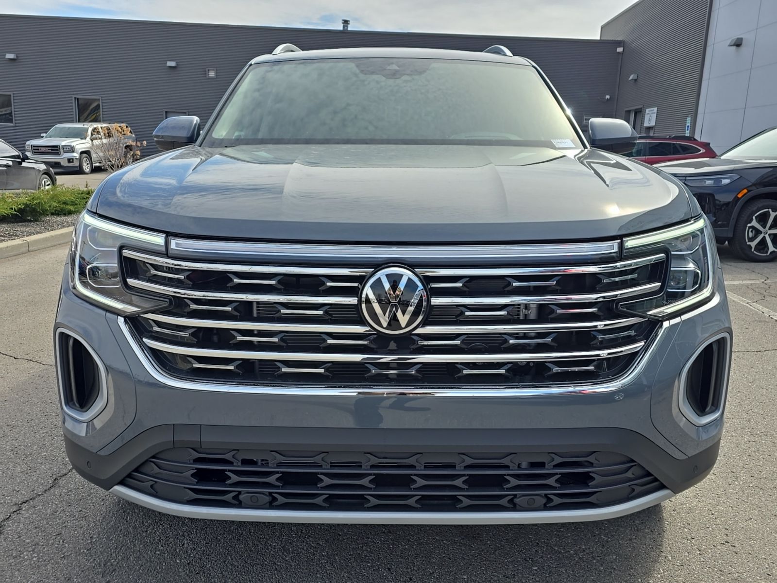 new 2026 Volkswagen Atlas car, priced at $50,517