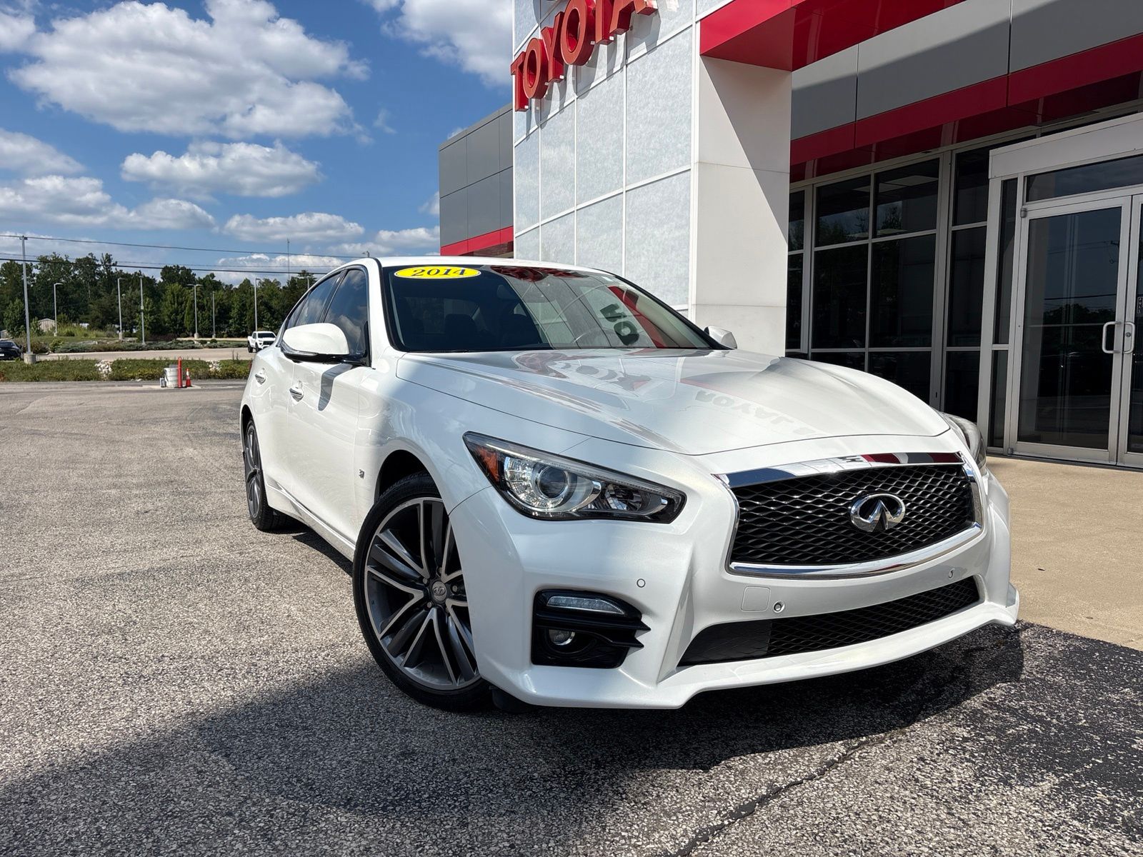 Moonlight White 2014 INFINITI Q50 Sedan All-Wheel Drive 7-Speed Automatic