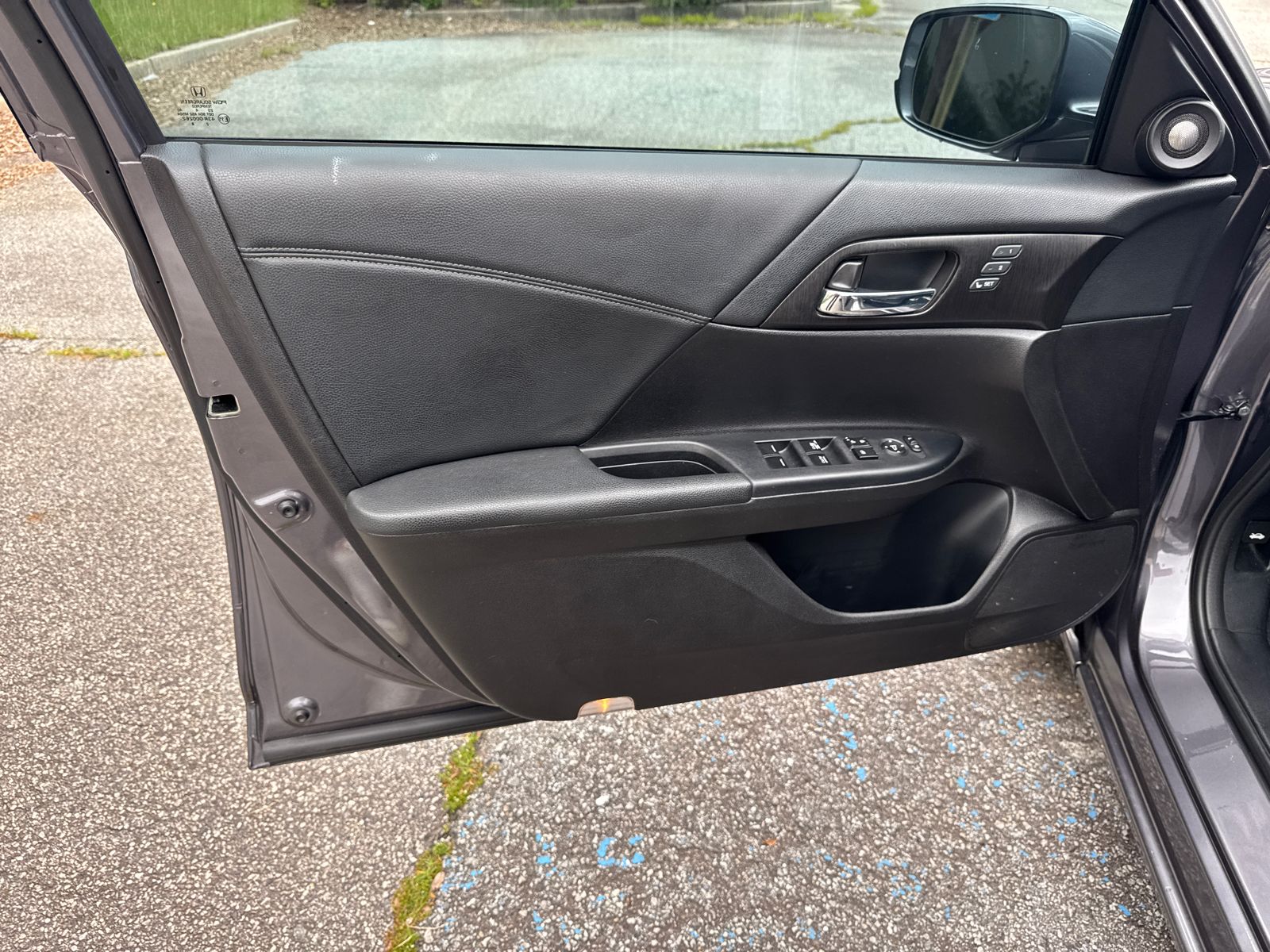 Used 2015  Honda EX-L image 10