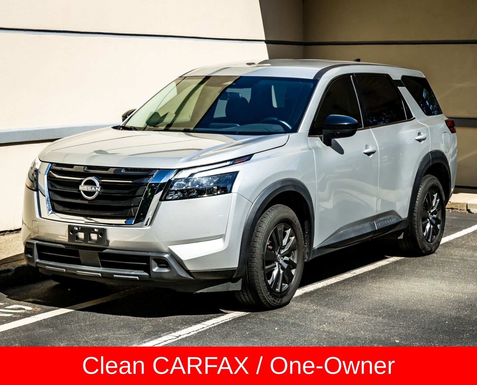 Brilliant Silver Metallic 2024 Nissan Pathfinder SUV / Crossover All-Wheel Drive 9-Speed Automatic