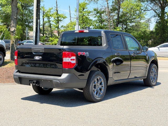 New 2026 Shadow Black Ford XLT image 6