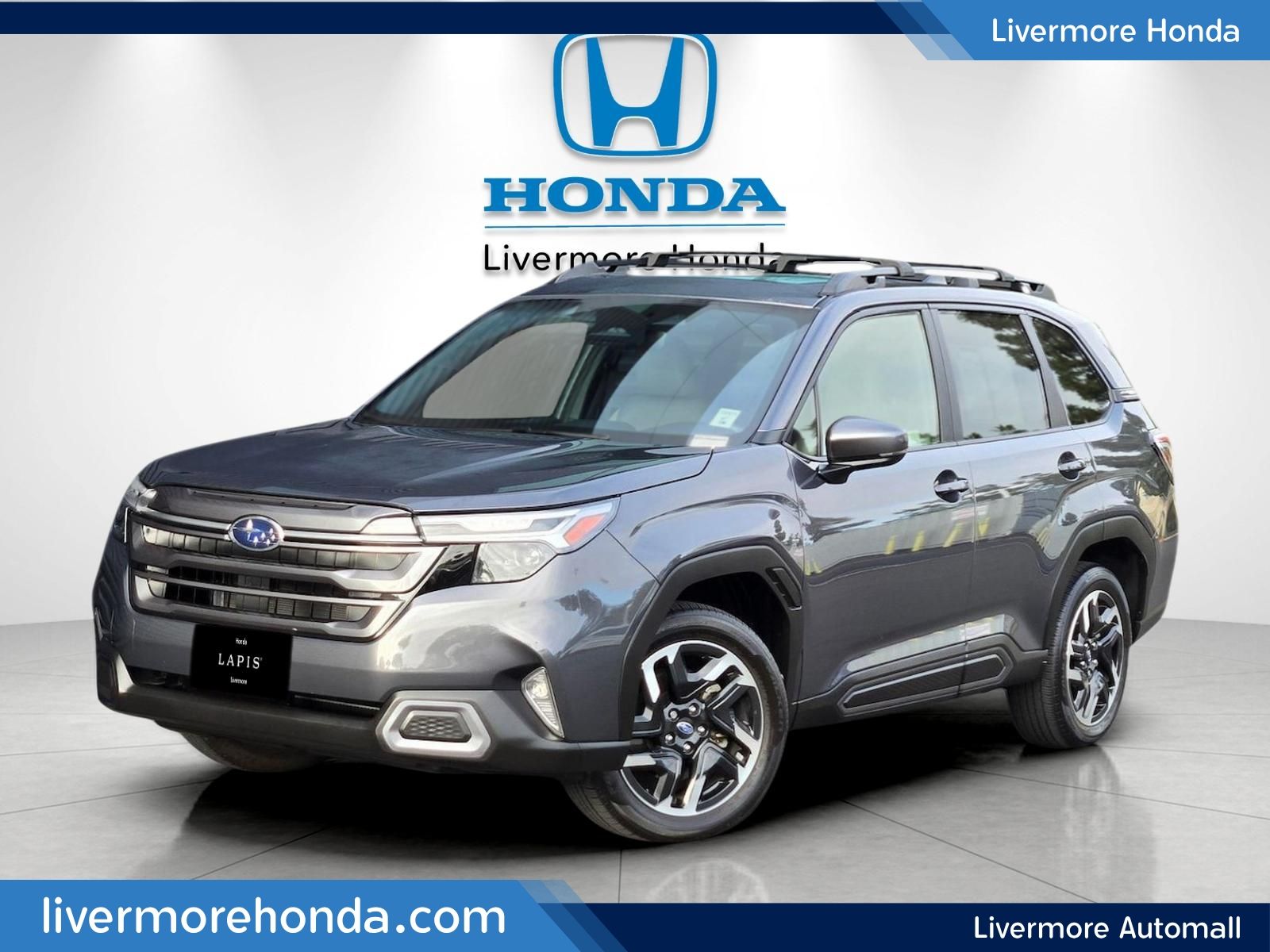 Magnetite Gray Metallic 2025 Subaru Forester SUV / Crossover All-Wheel Drive Continuously Variable Transmission