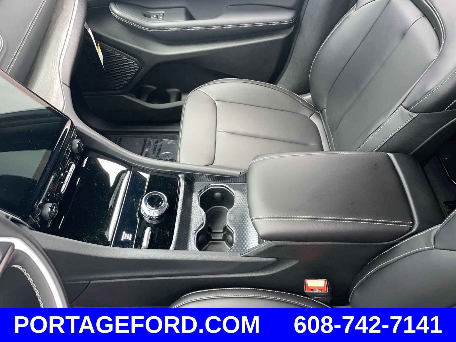 2025 Jeep Grand Cherokee L Limited - Photo 17