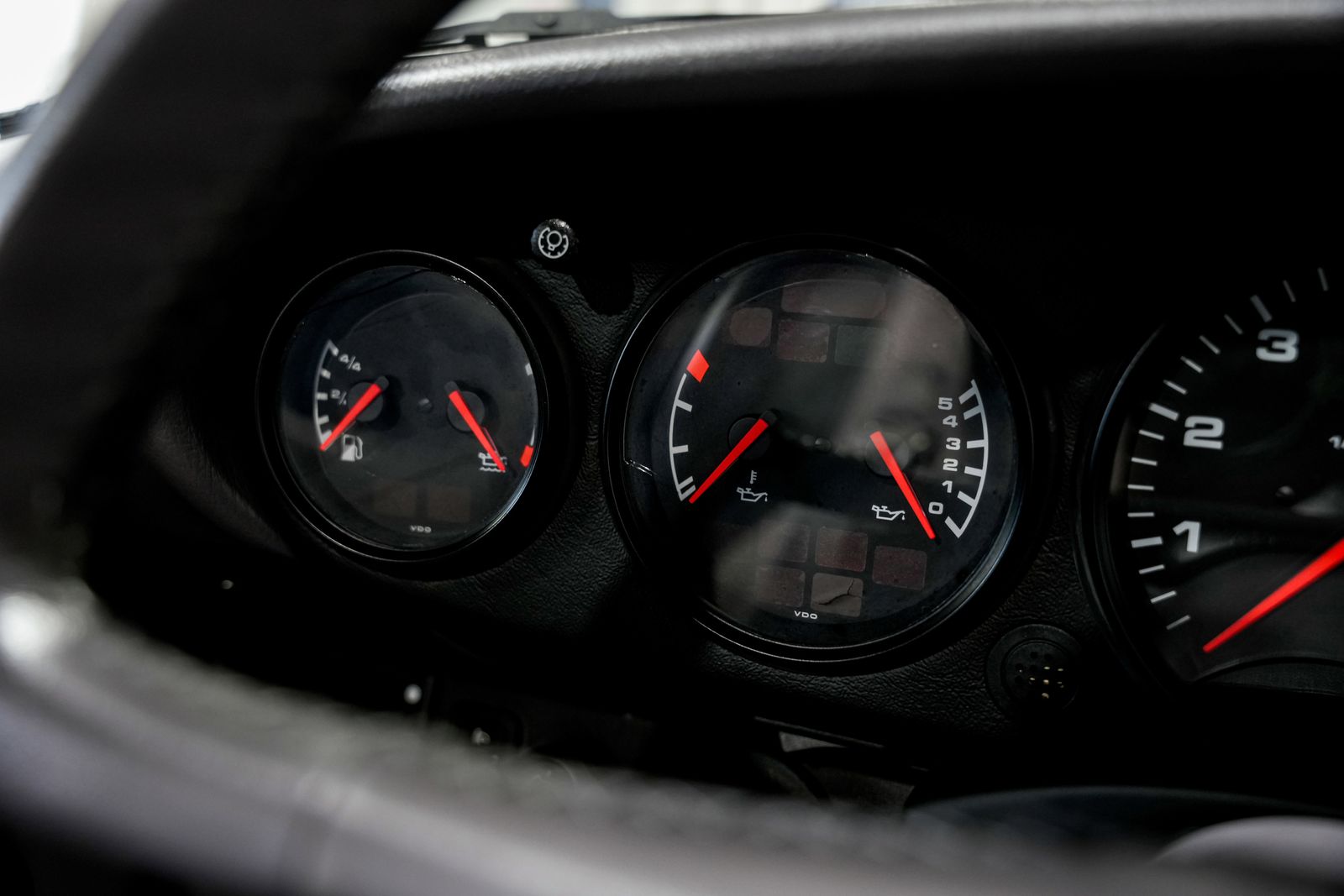 1991 Porsche 911 Carrera Targa — photo 11